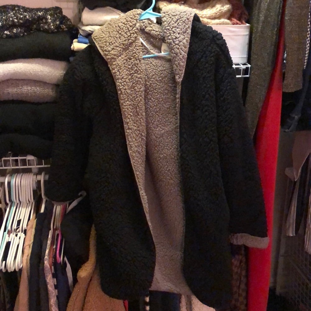 Reversible teddy coat (S/M), black and beige